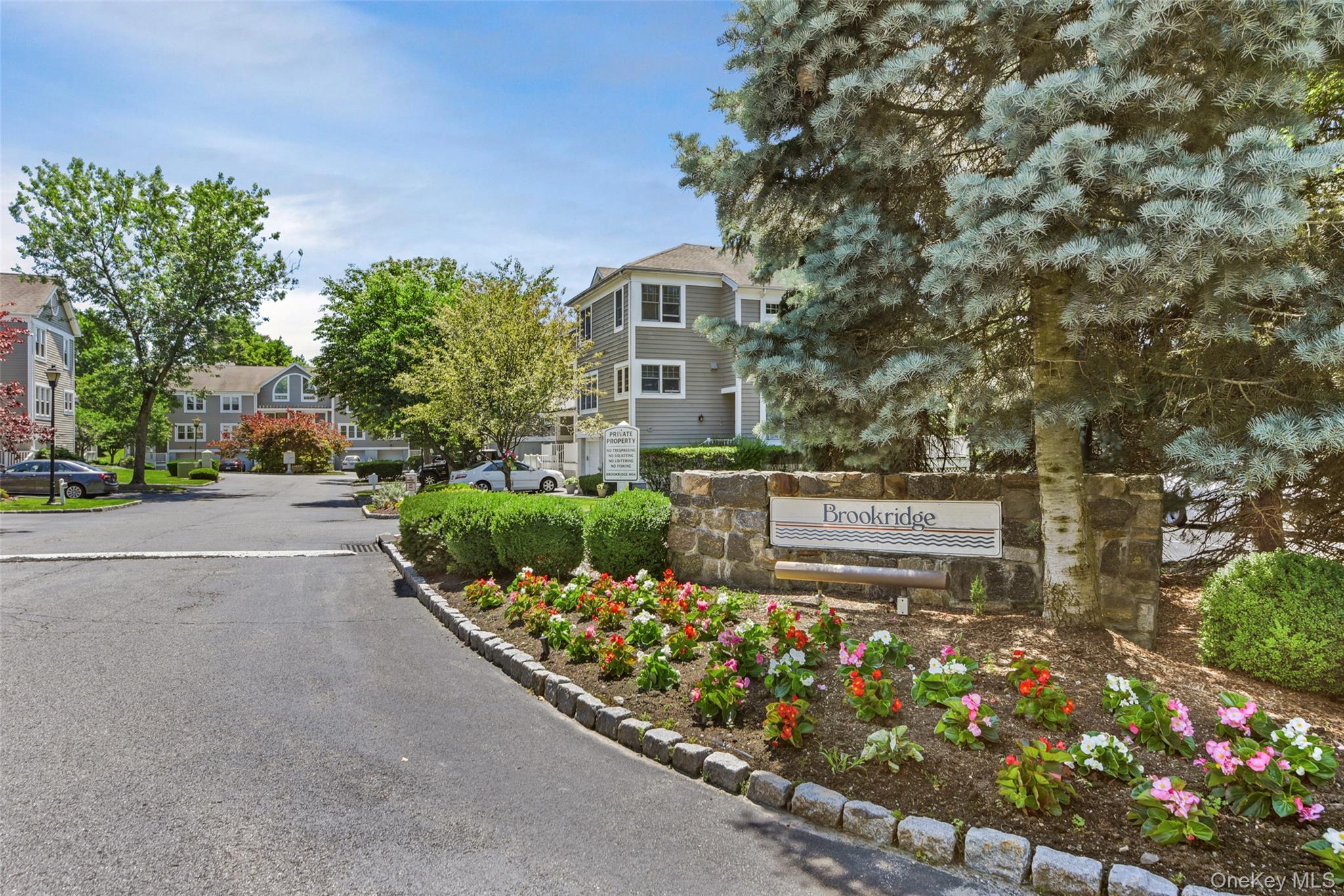 21 Brookridge Court – For Sale photo 2