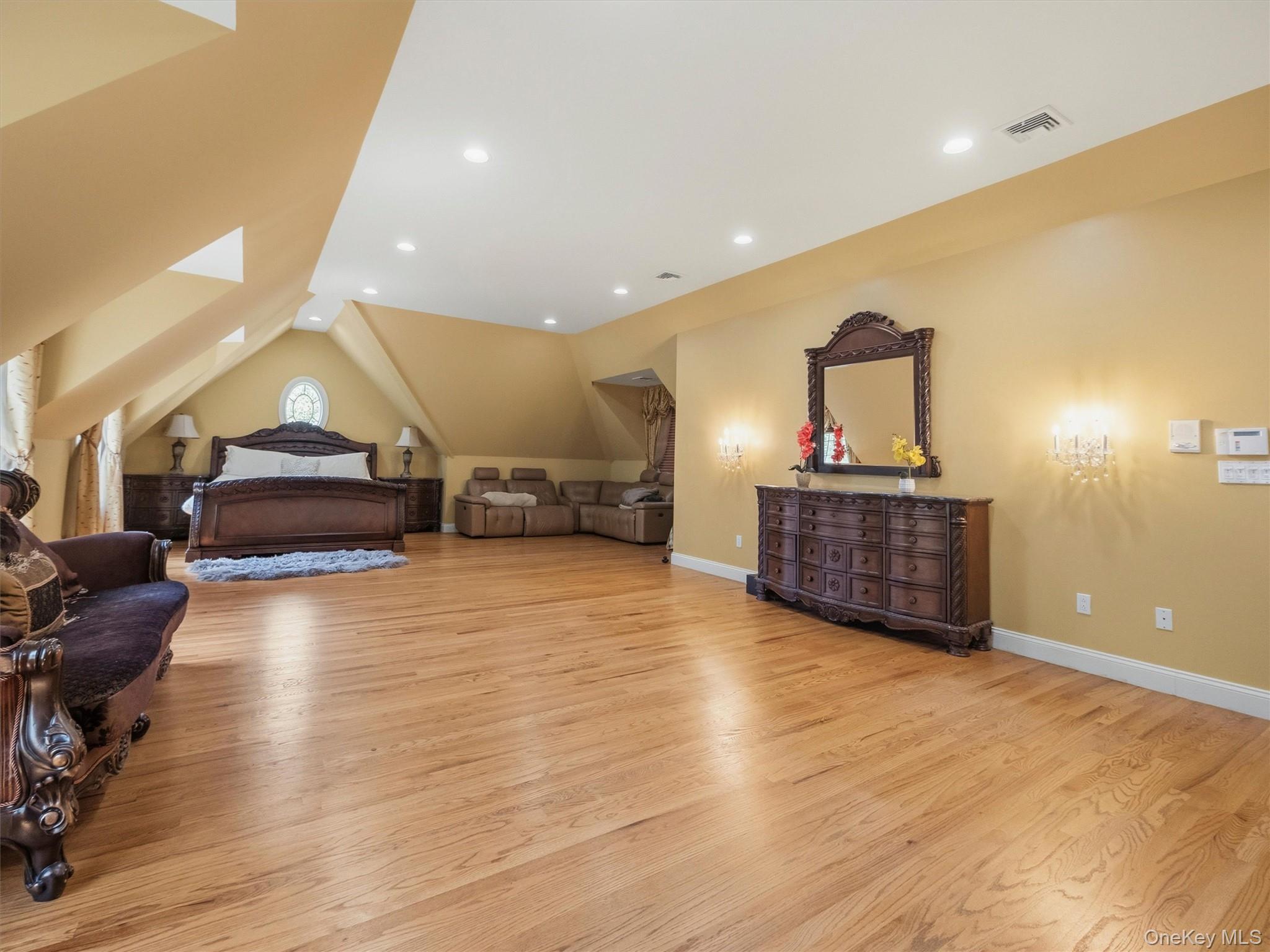 637 S Mountain Road – For Sale photo 26