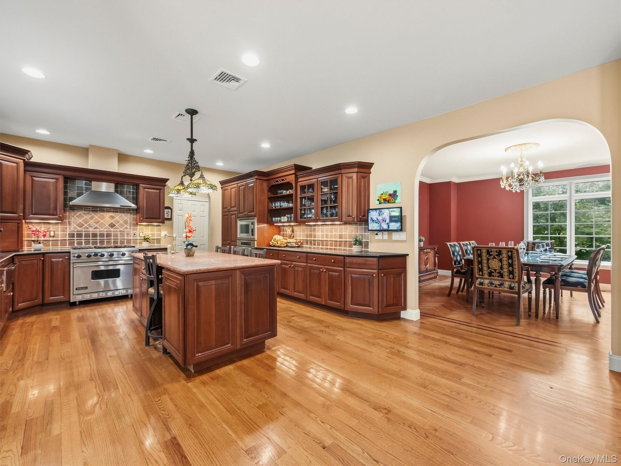 637 S Mountain Road – For Sale photo 19