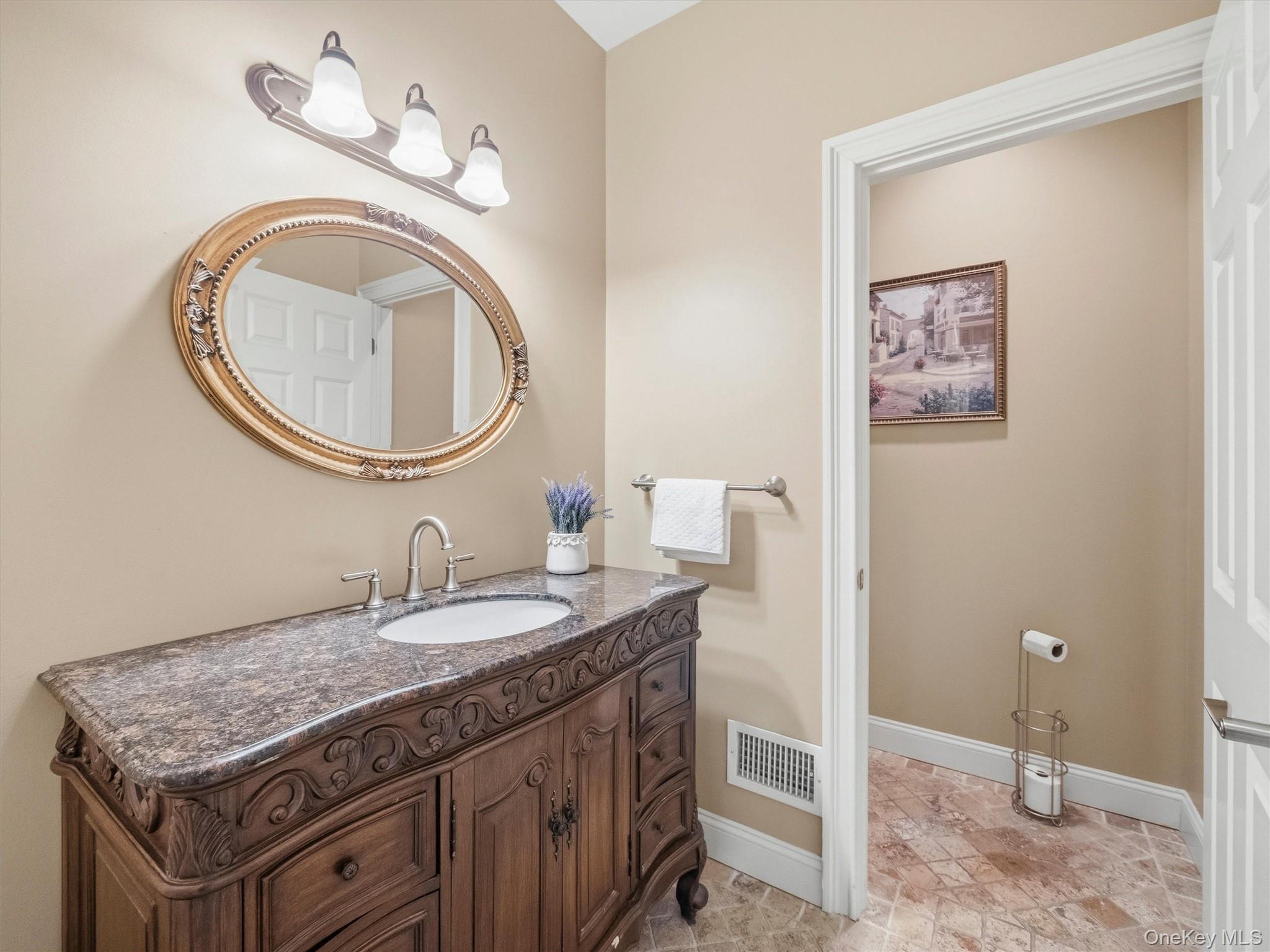 637 S Mountain Road – For Sale photo 22