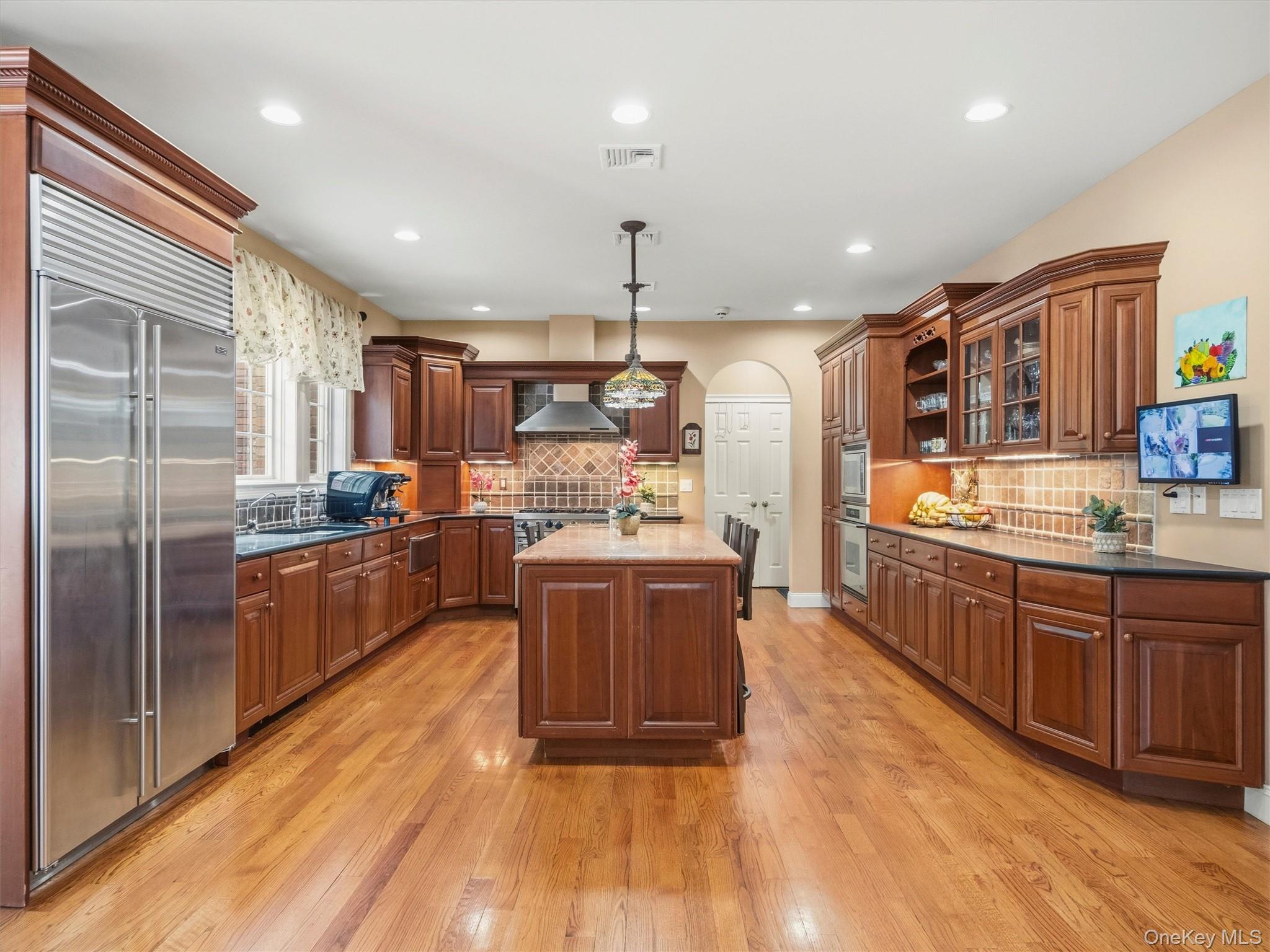 637 S Mountain Road – For Sale photo 15