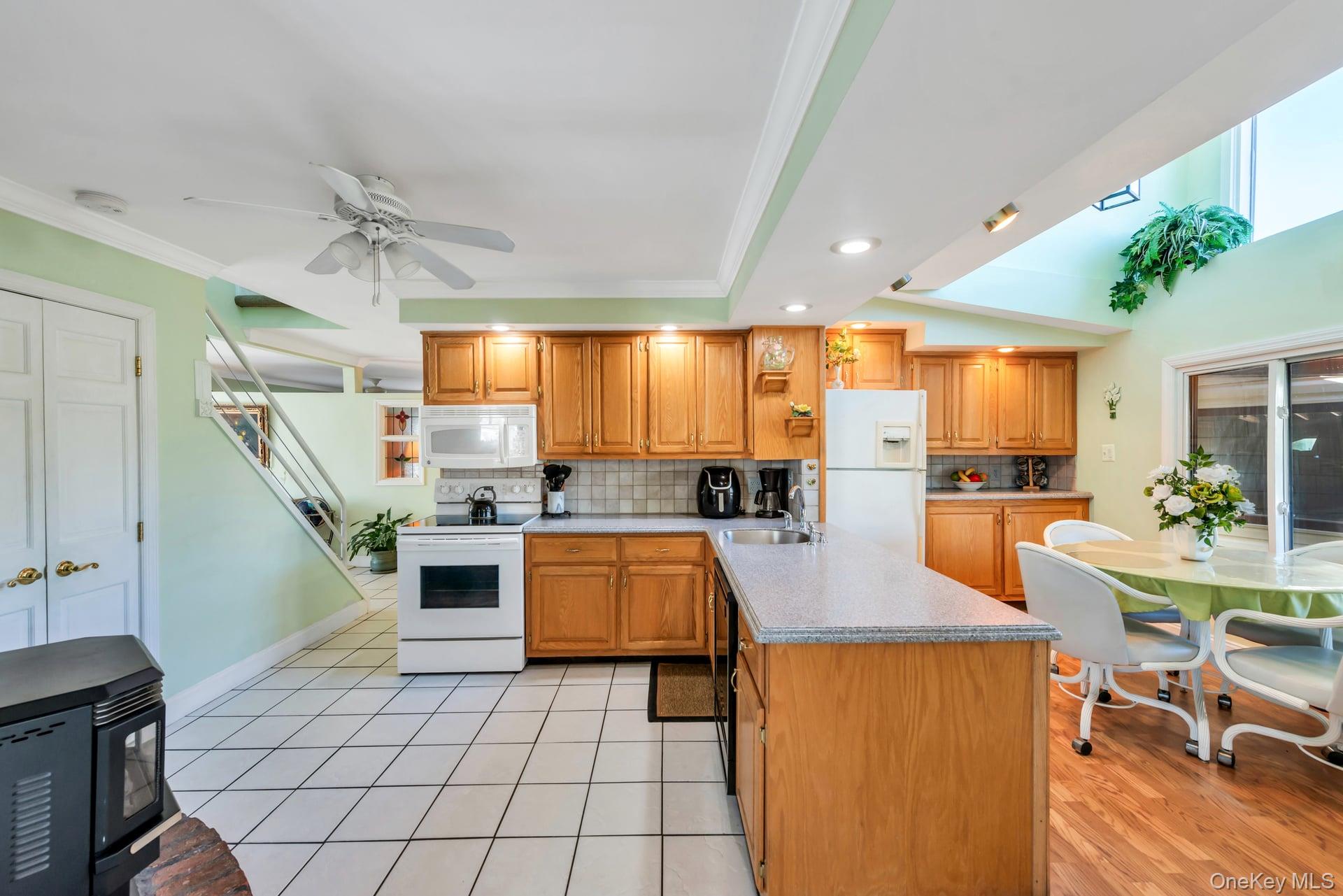 3591 Fiddler Lane – For Sale photo 3