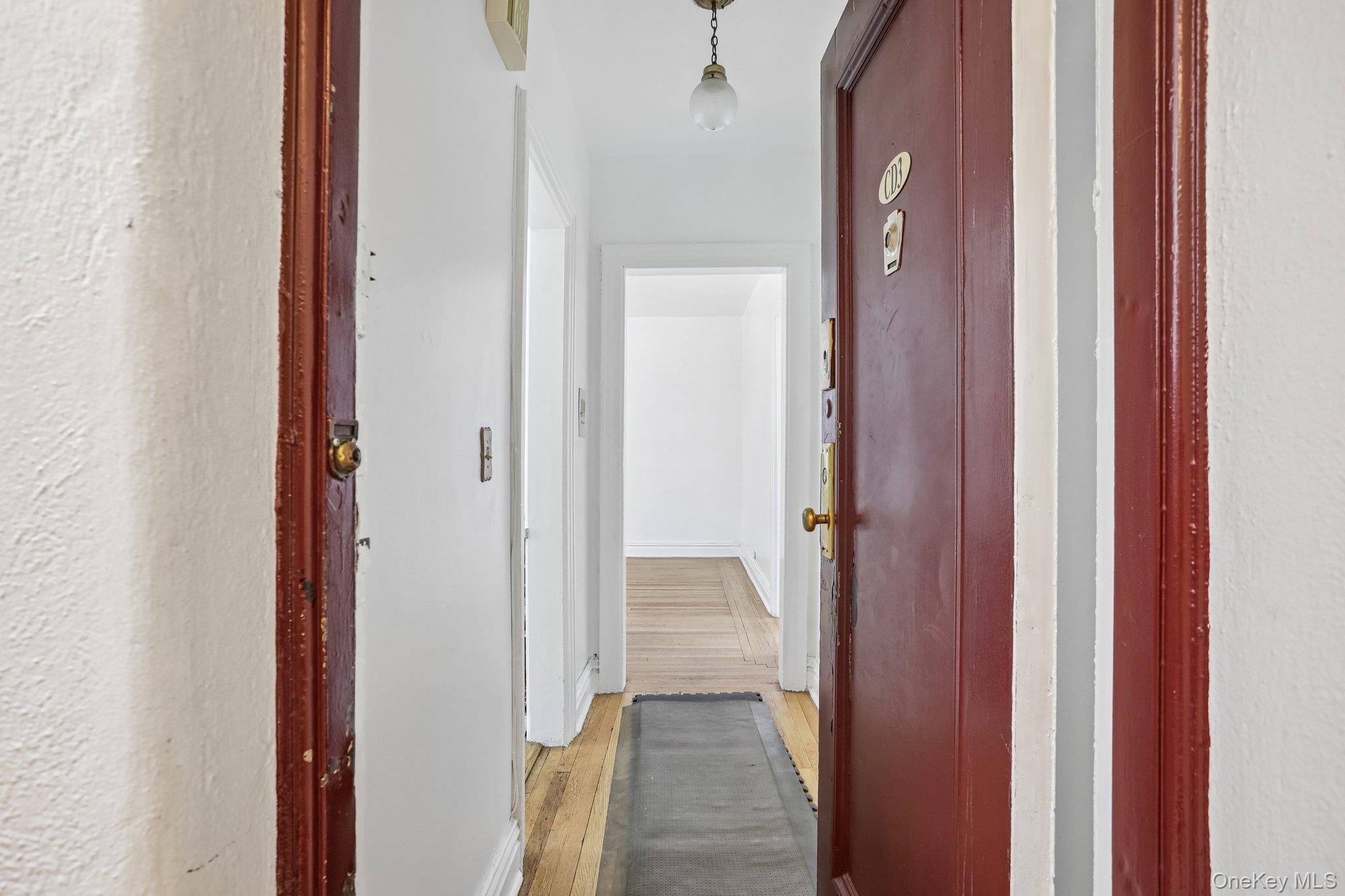 445 Gramatan Avenue, Unit CD3 photo 6