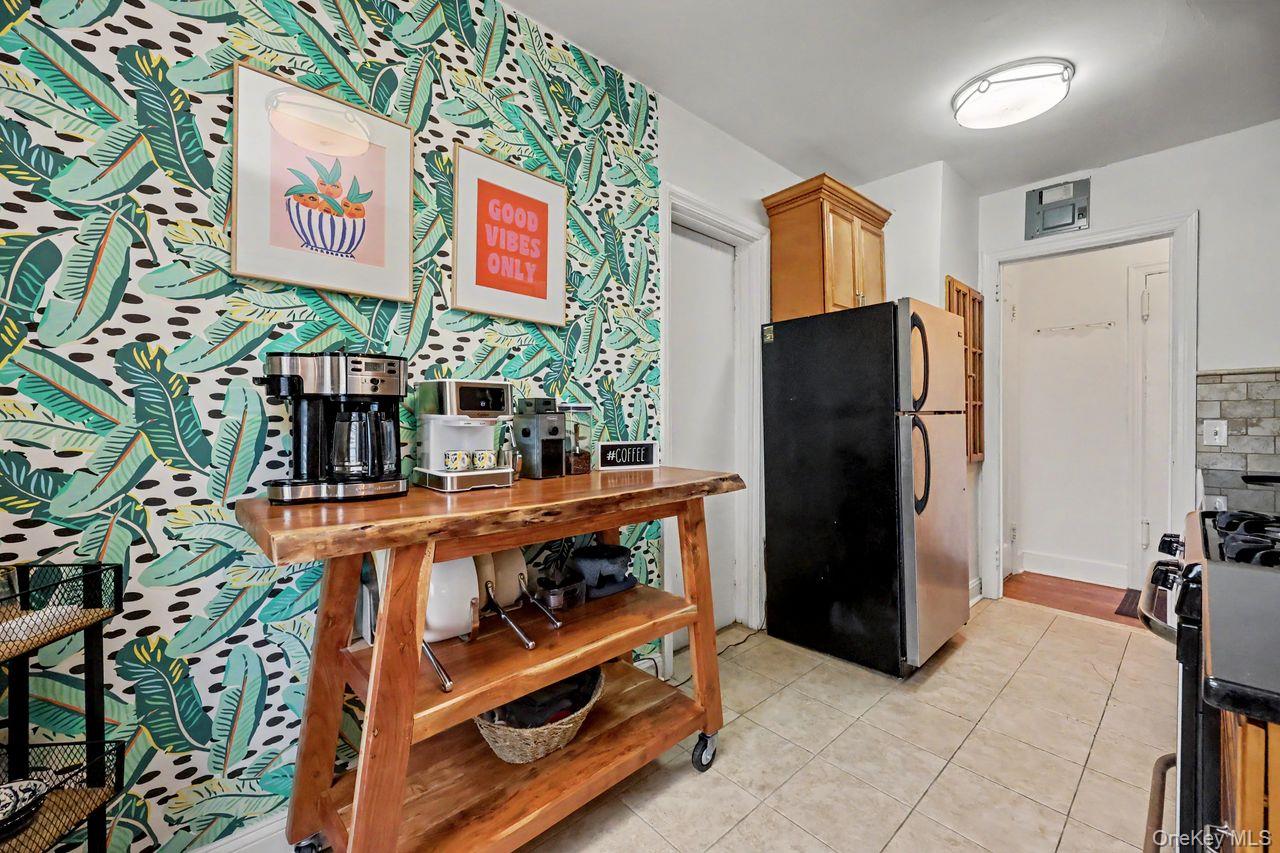 300 S Broadway, Unit 2 H photo 13