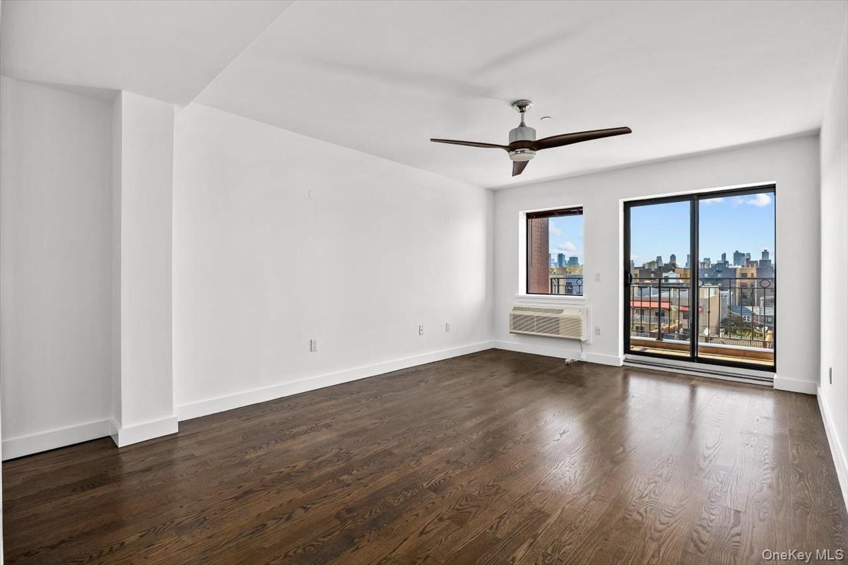 3135 31st Street, Unit 605 photo 5