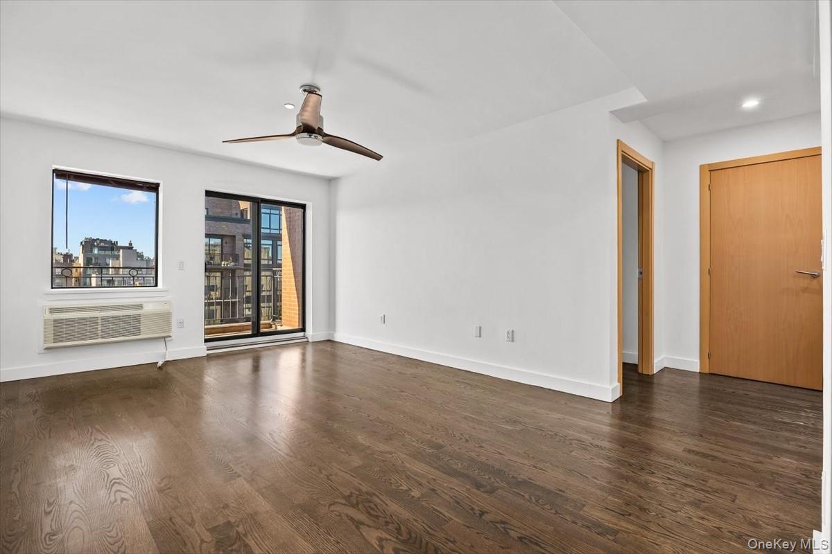 3135 31st Street, Unit 605 photo 6