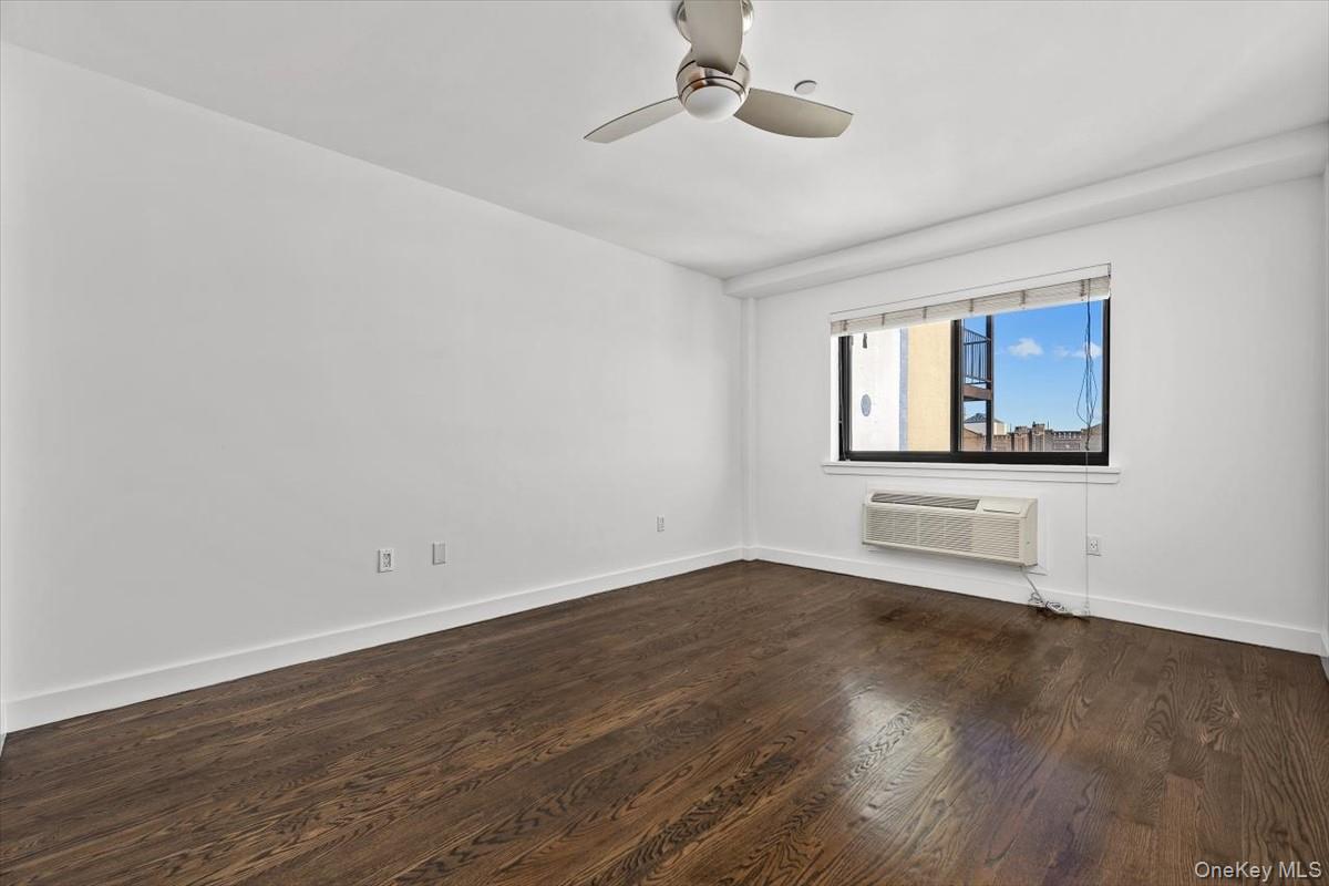 3135 31st Street, Unit 605 photo 7