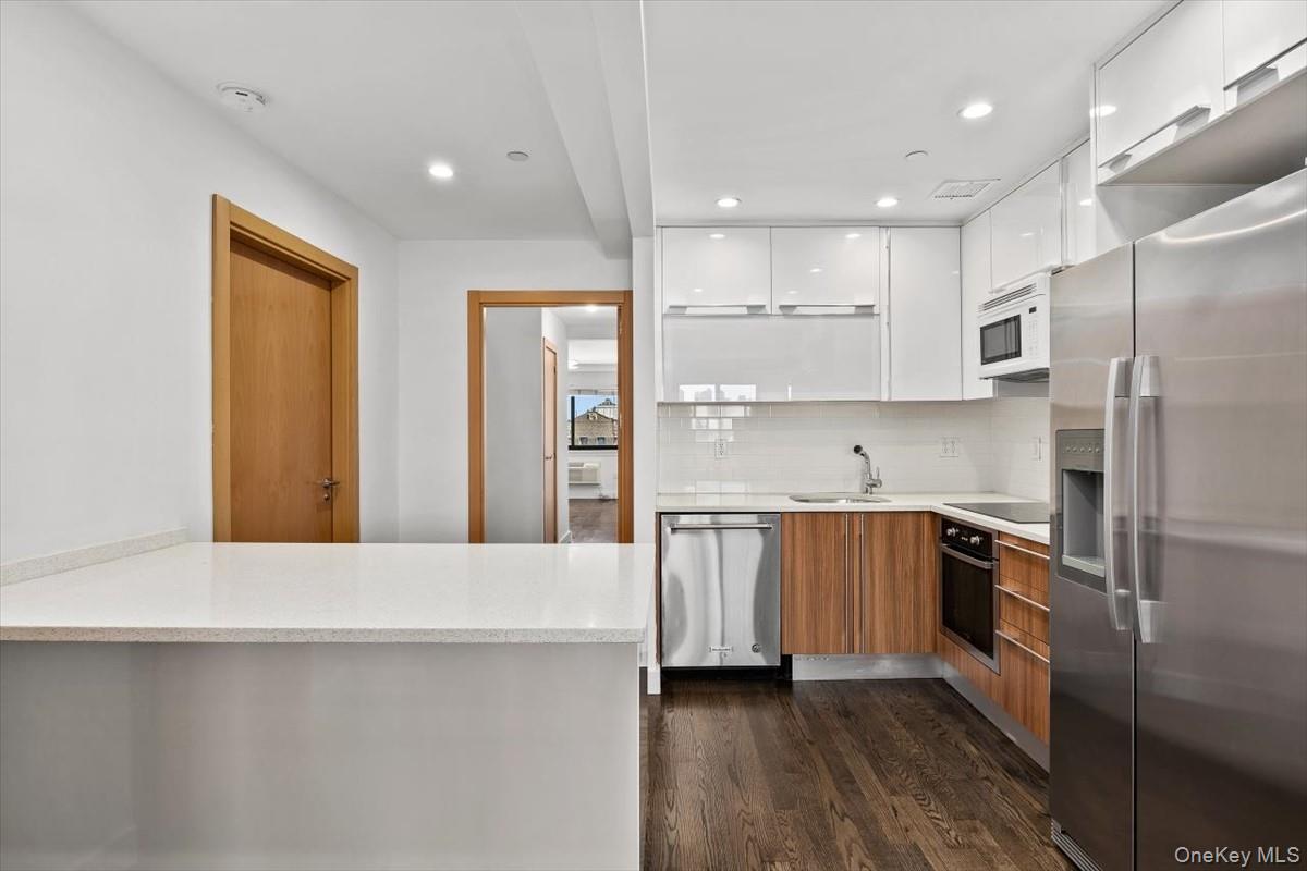 3135 31st Street, Unit 605