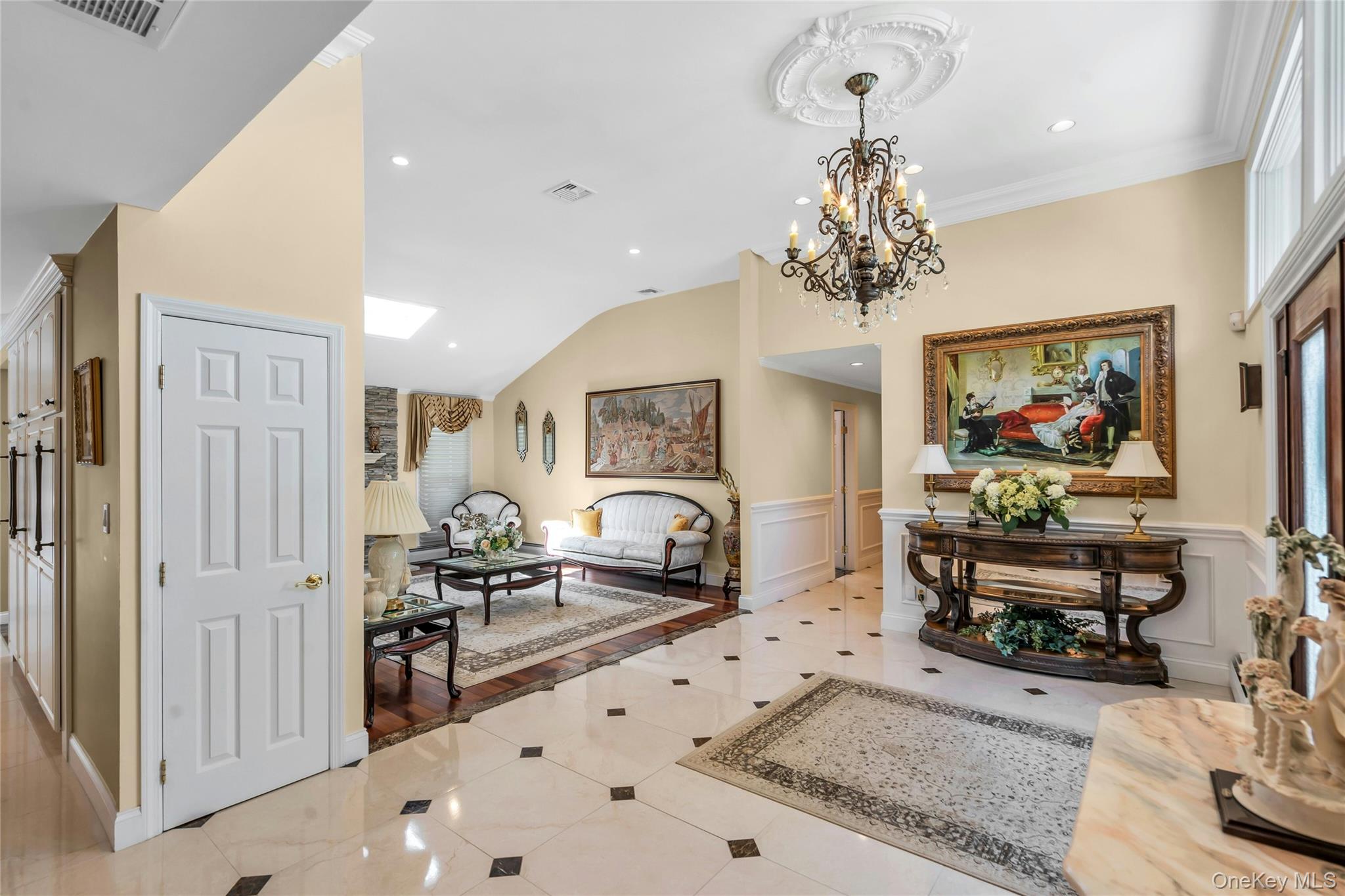 6 Averly Place – For Sale photo 7