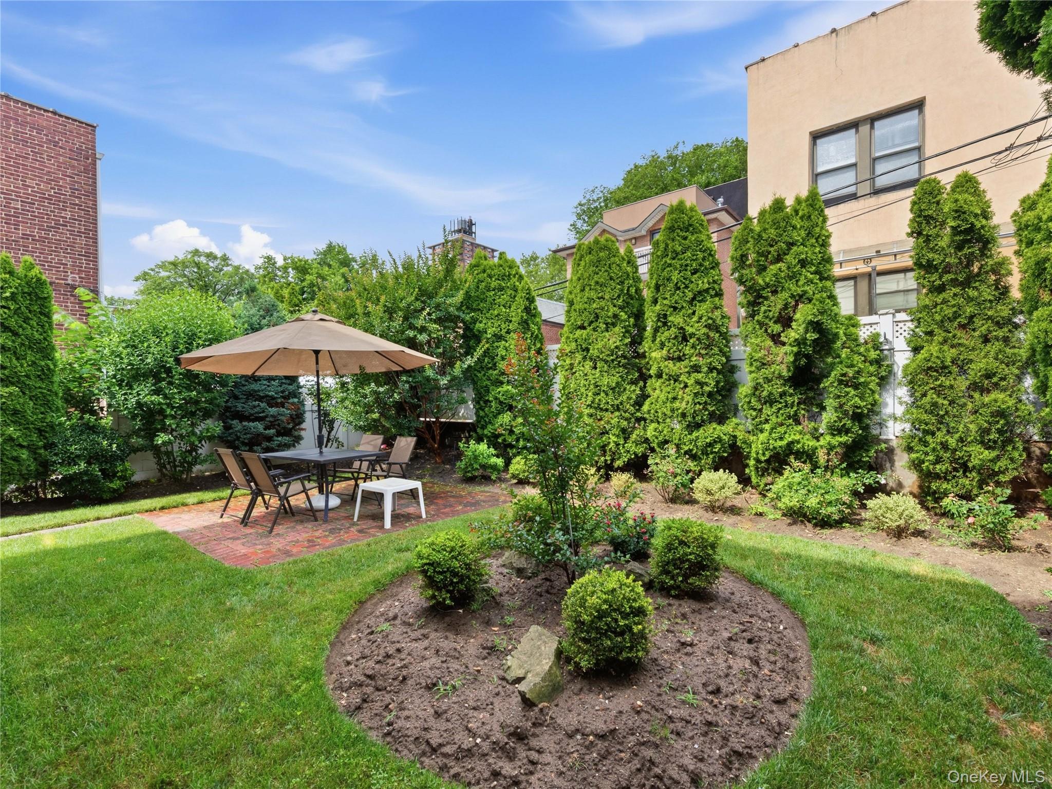 61-26 164 Street – For Sale photo 16