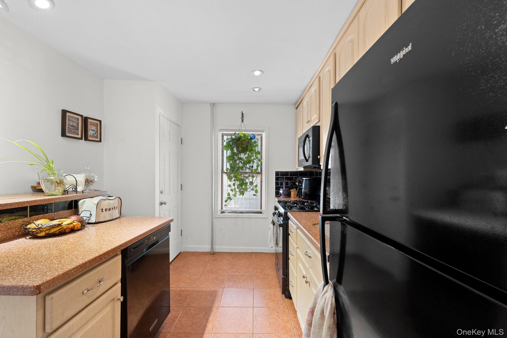 1511 E 51st Street – For Sale photo 10