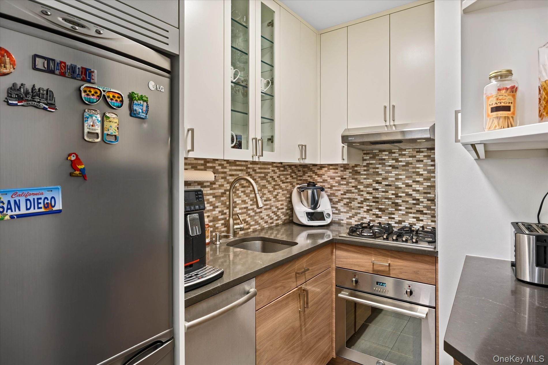 83-15 98th Street, Unit 5T photo 6