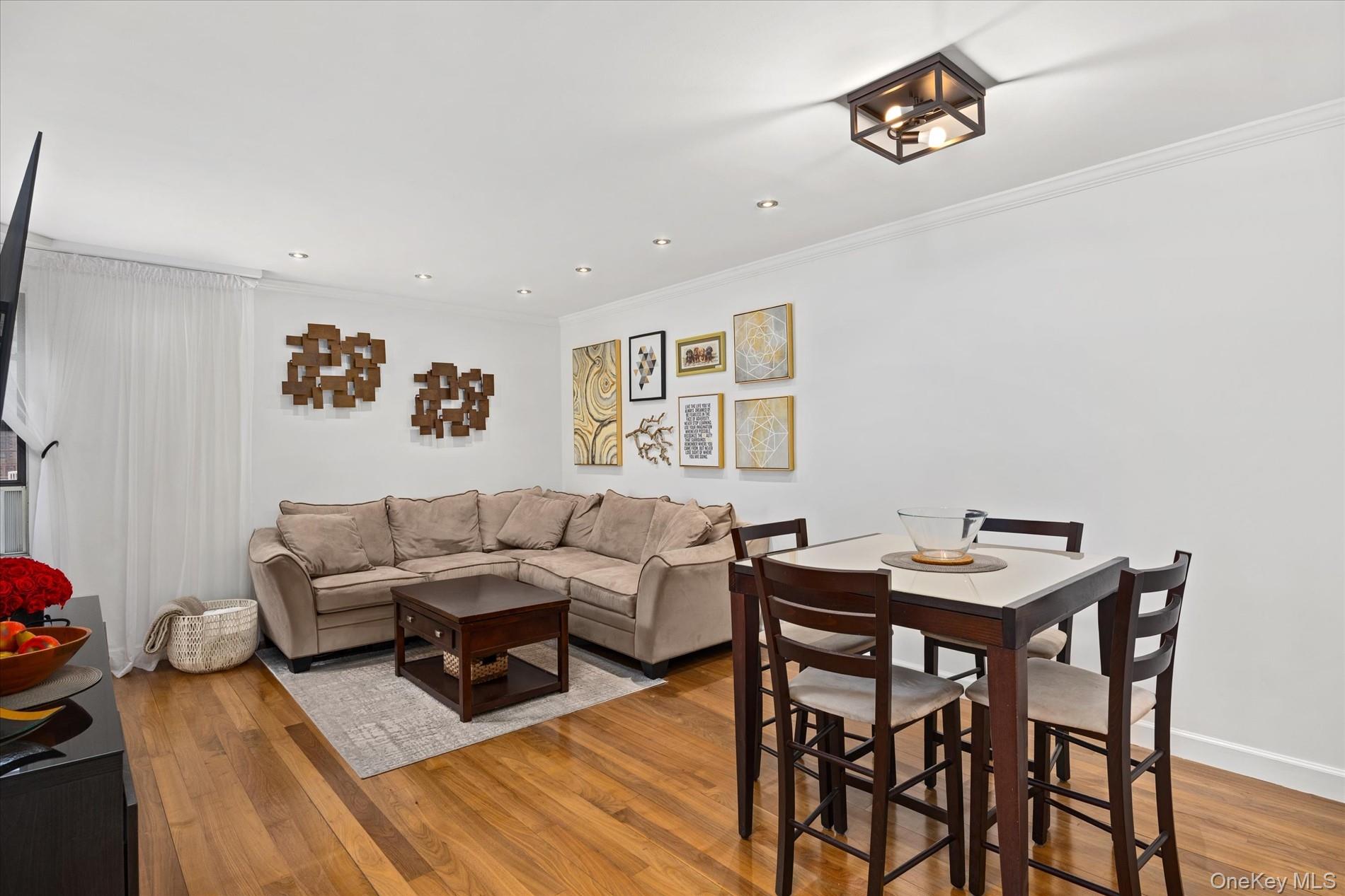 83-15 98th Street, Unit 5T photo 4