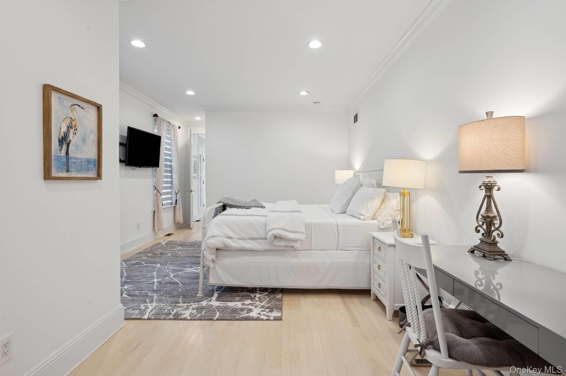 131 Flying Point Road – For Rent photo 16