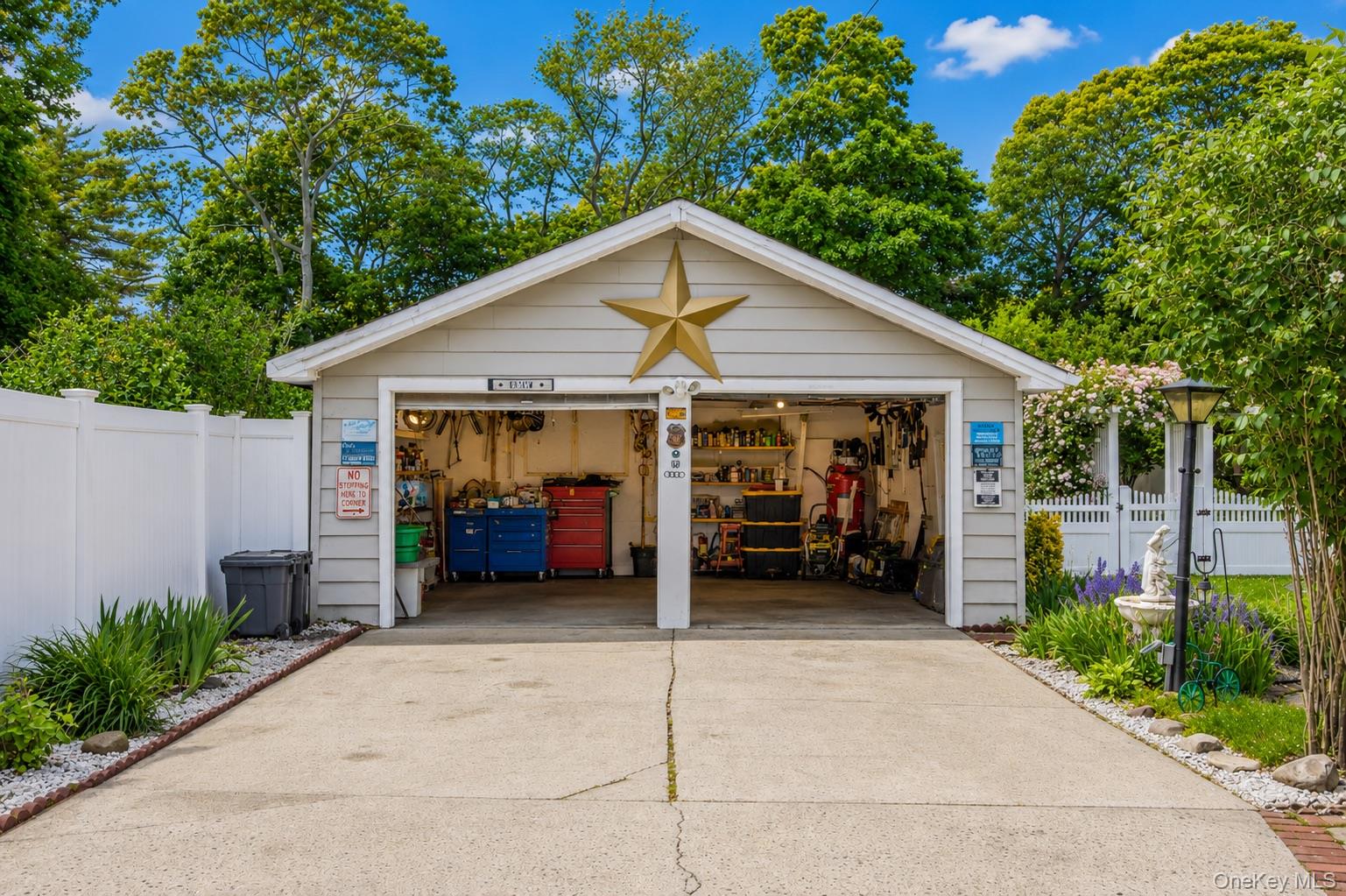 549 De Mott Avenue – For Sale photo 34