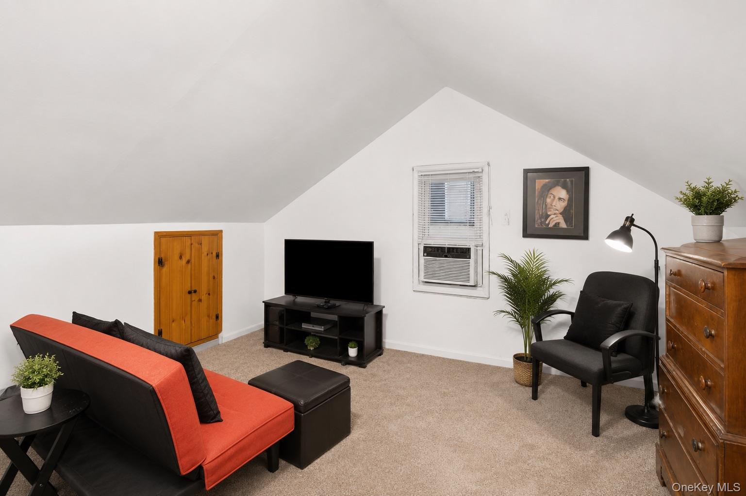 549 De Mott Avenue – For Sale photo 25