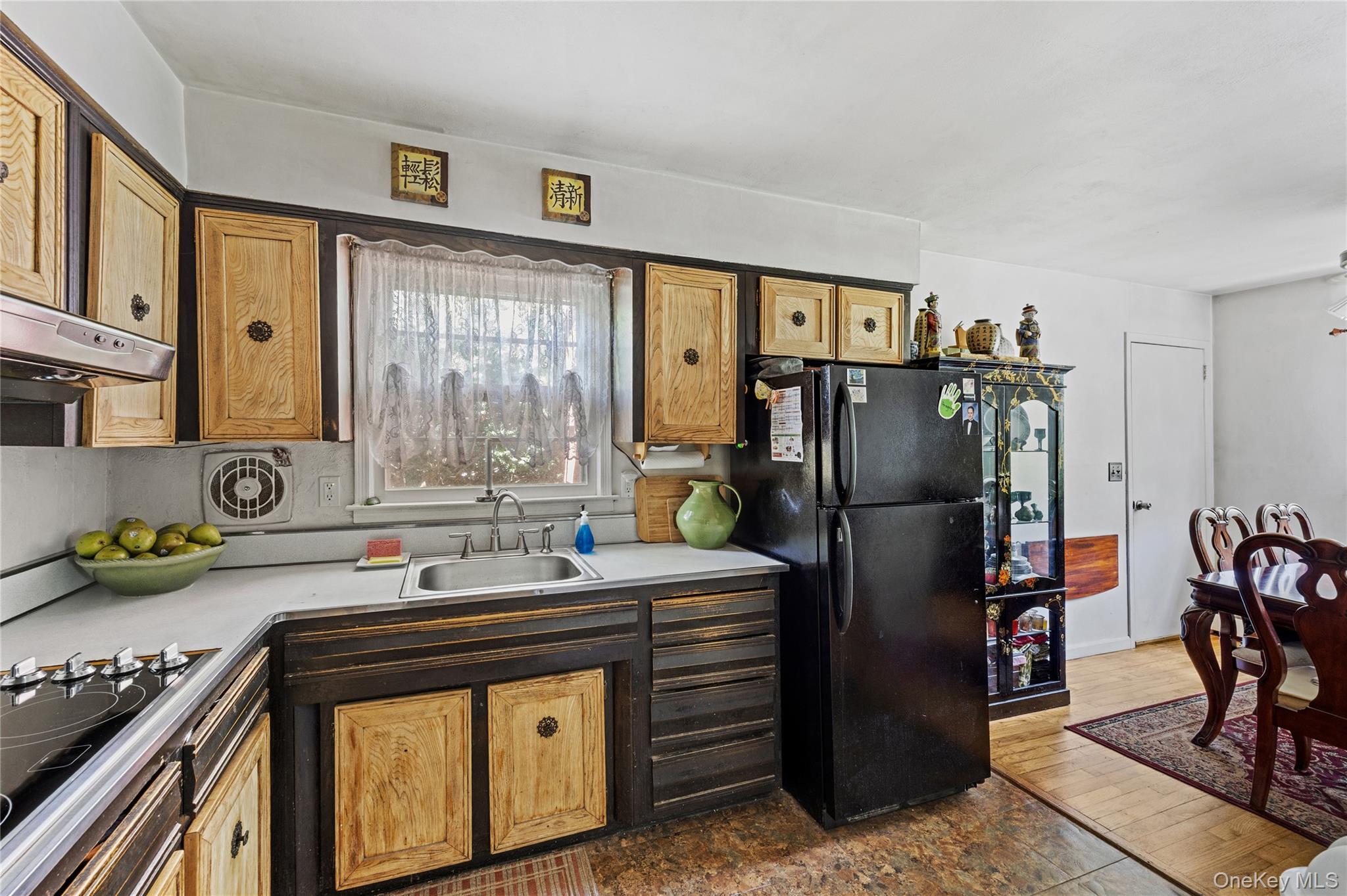 97 Maple Road – For Sale photo 15