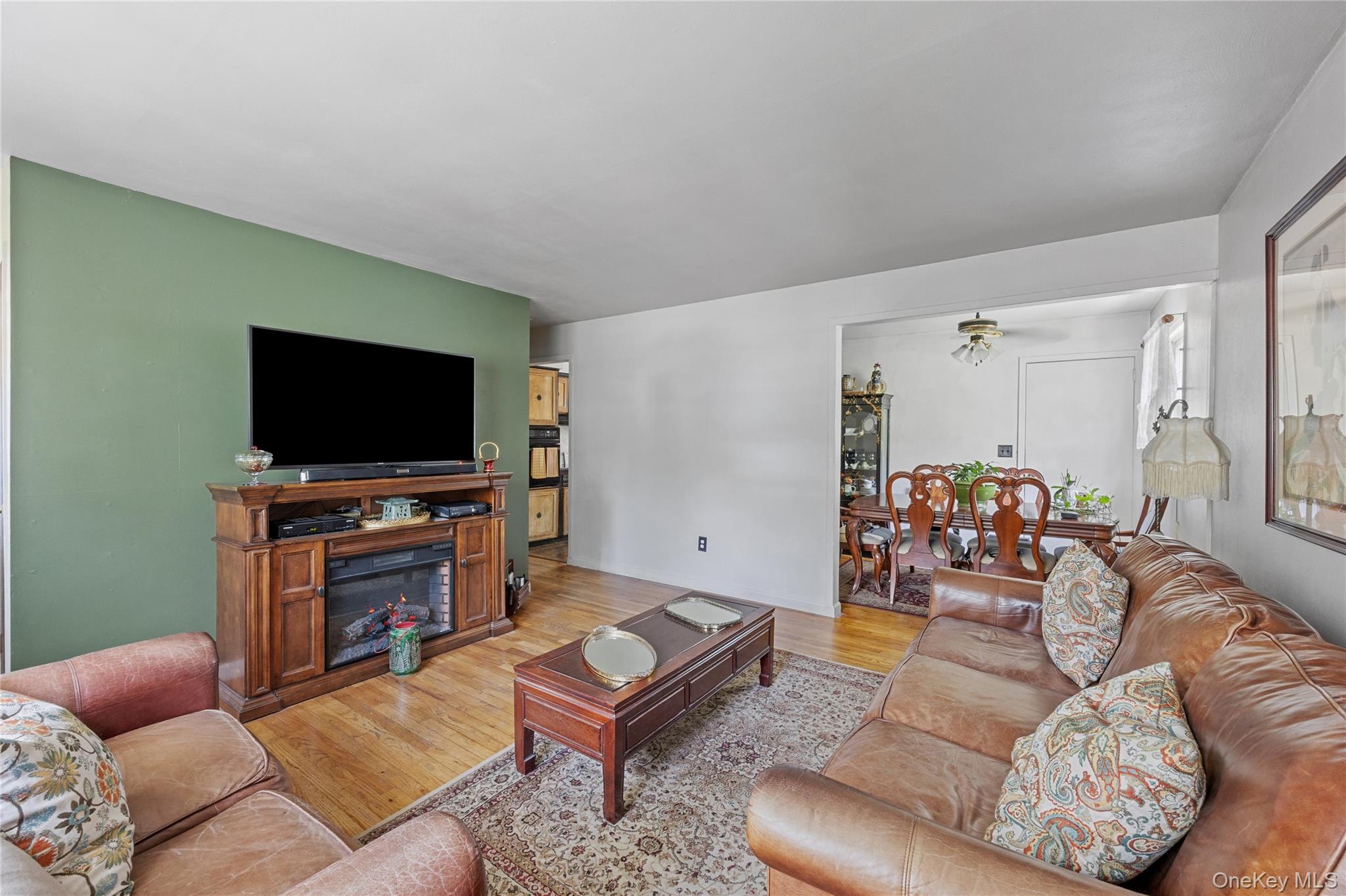 97 Maple Road – For Sale photo 12