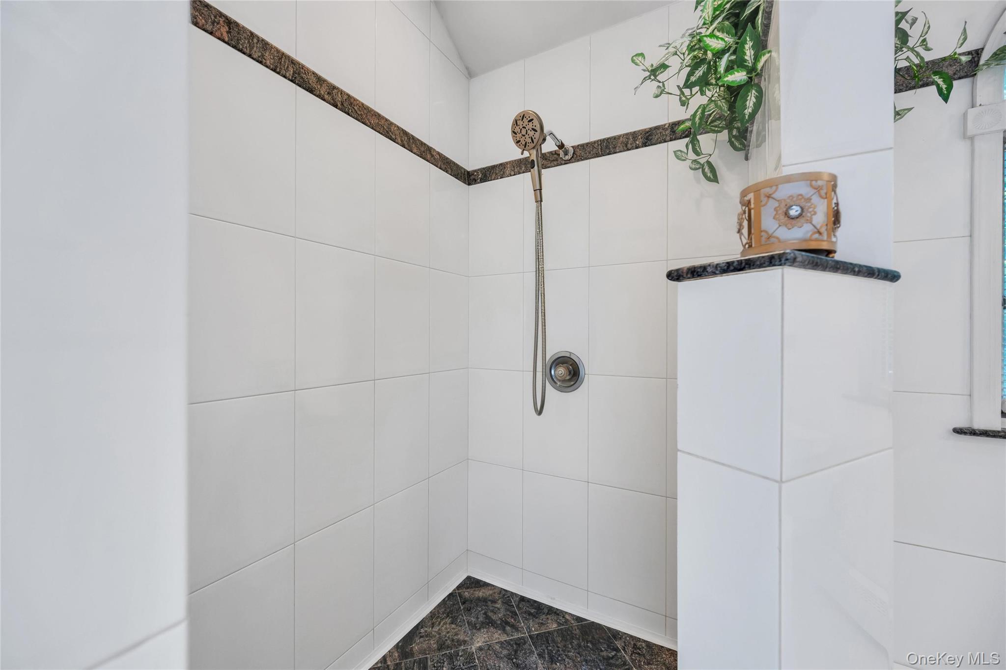 252 Cornwell Avenue – For Sale photo 20