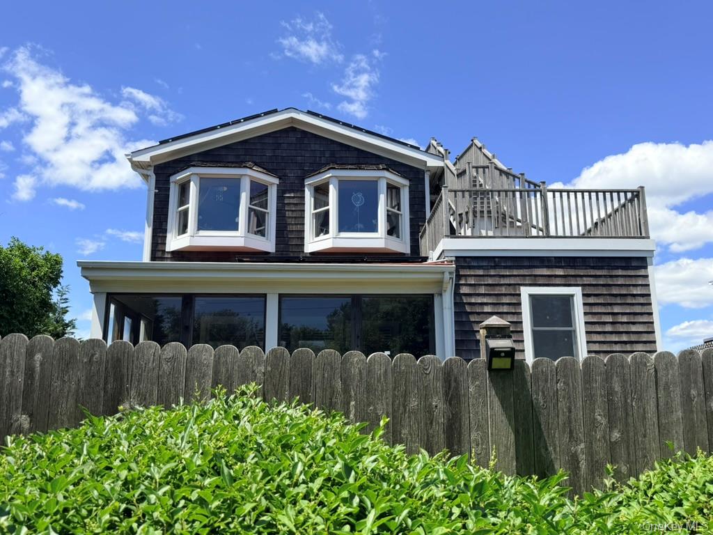 118 Bayview Walk – For Sale photo 2