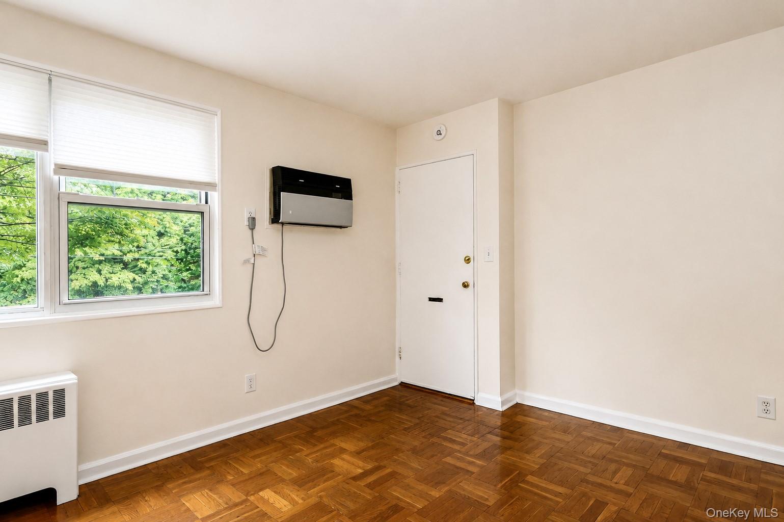28 Oregon Avenue, Unit A photo 9