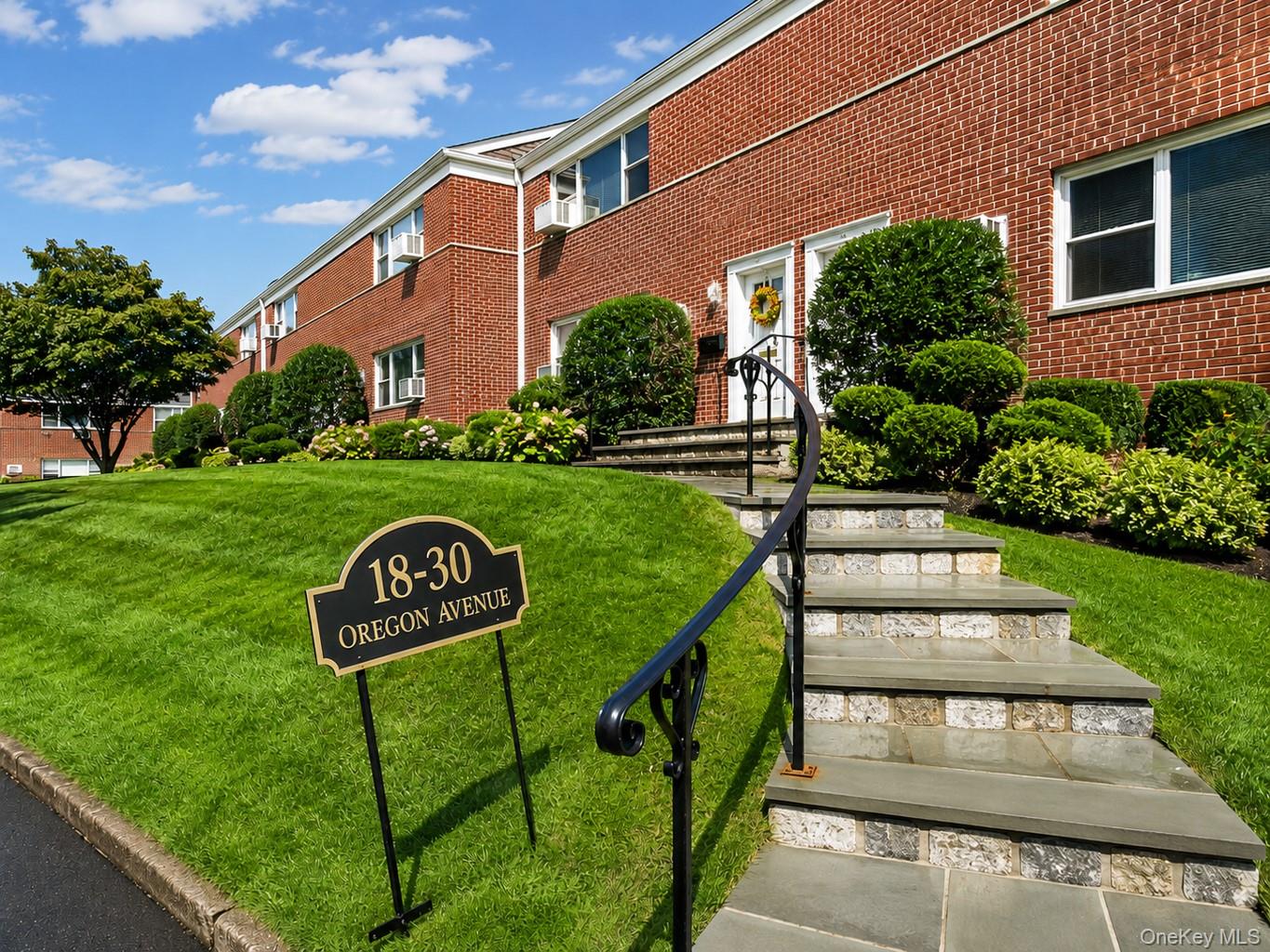 28 Oregon Avenue, Unit A photo 31