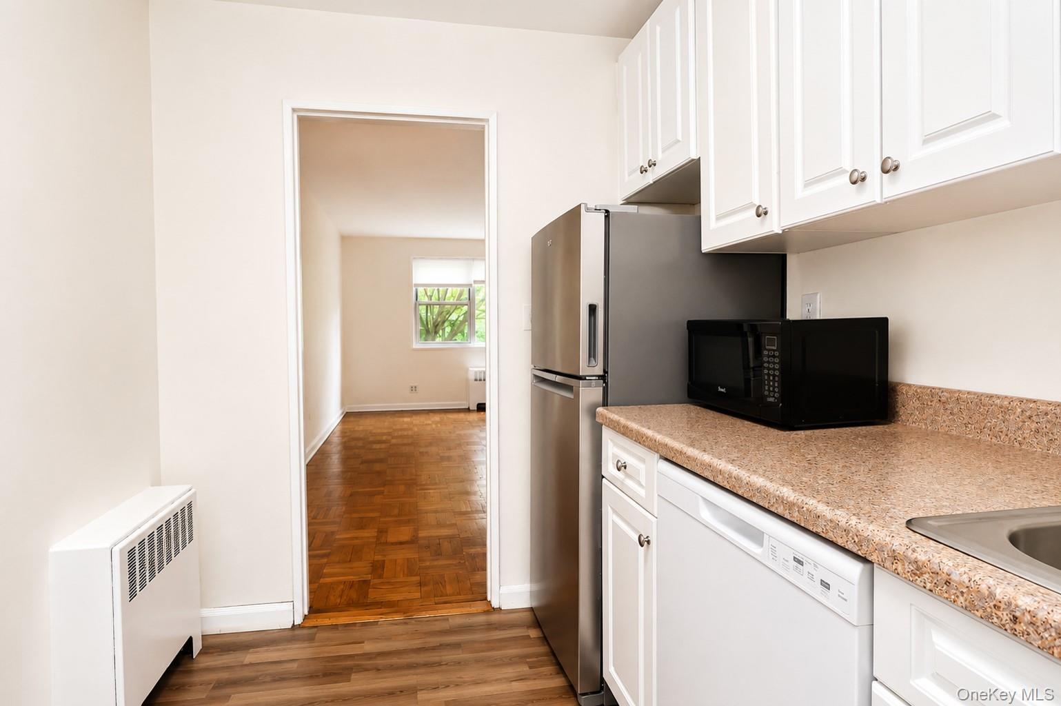 28 Oregon Avenue, Unit A photo 13