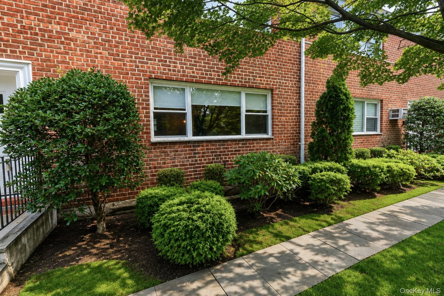28 Oregon Avenue, Unit A photo 32
