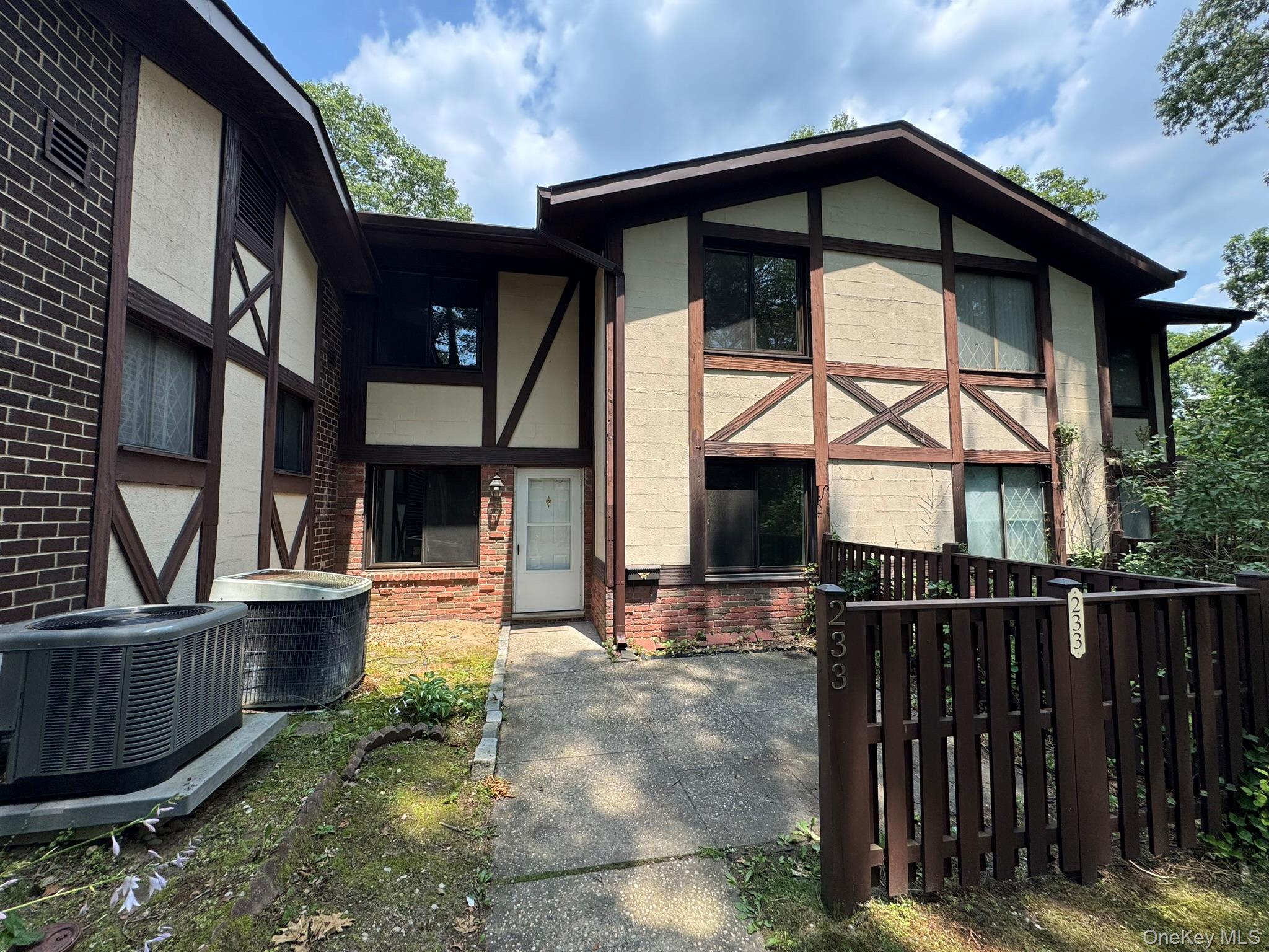 233 Sagamore Hills Drive – For Sale photo 17