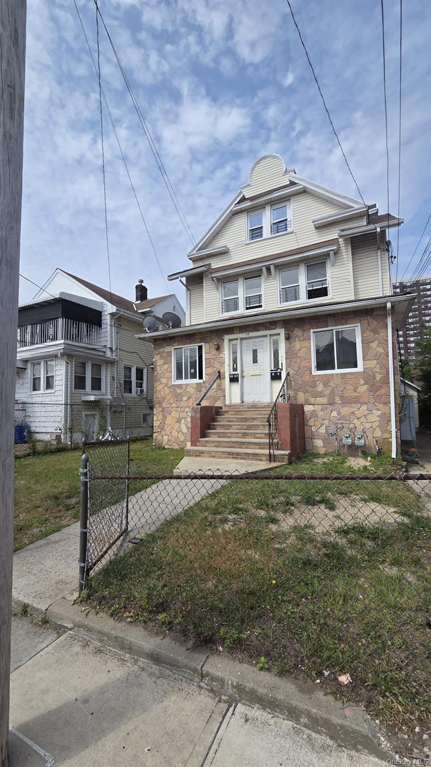 329 Beach 29th Street – For Sale