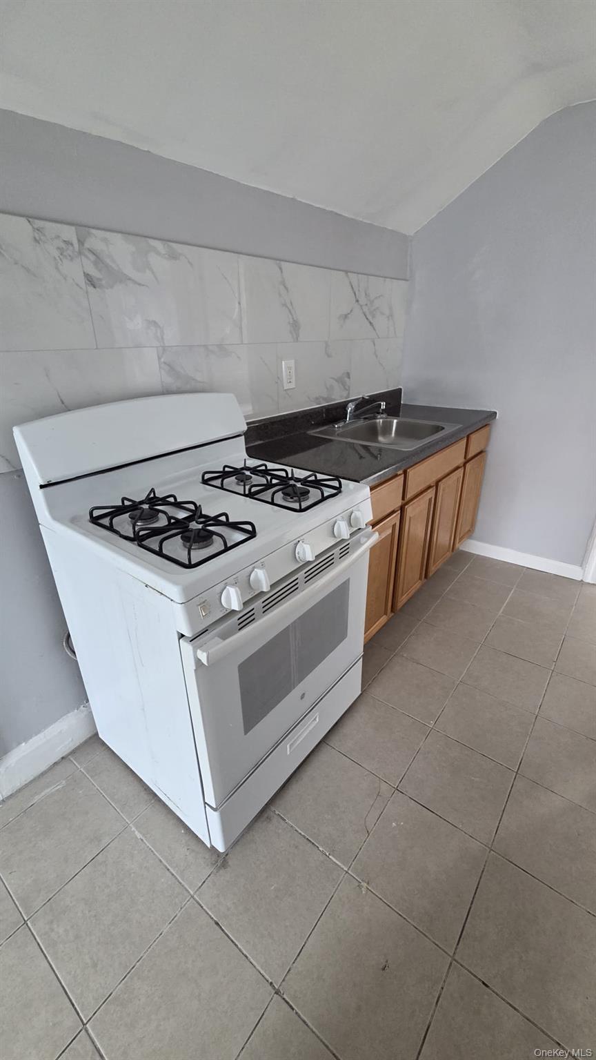 329 Beach 29th Street – For Sale photo 21