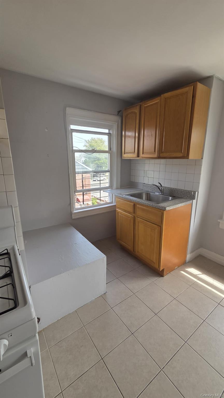 329 Beach 29th Street – For Sale photo 11