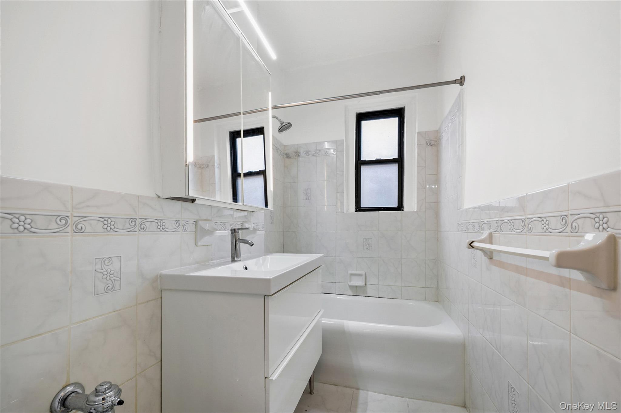 663 Locust Street, Unit 5D photo 20