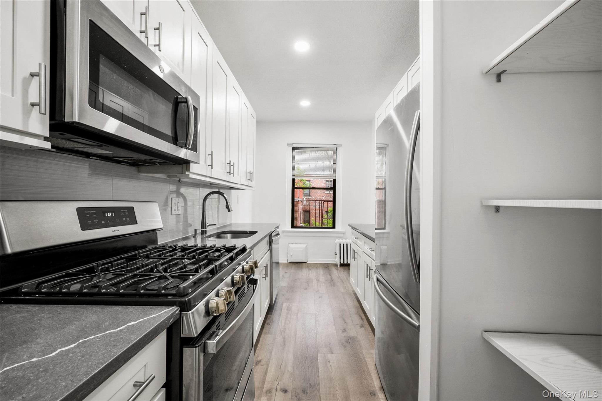 663 Locust Street, Unit 5D photo 5