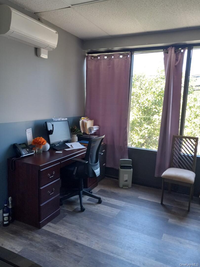 479 C Hempstead Turnpike – For Rent photo 4