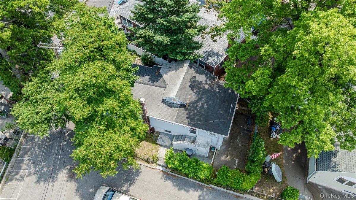 47D Edgewater Park, Unit 47D photo 33