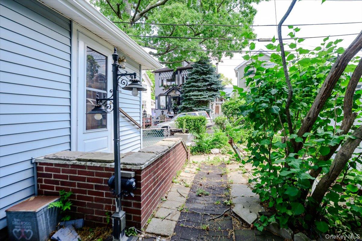 47D Edgewater Park, Unit 47D photo 16