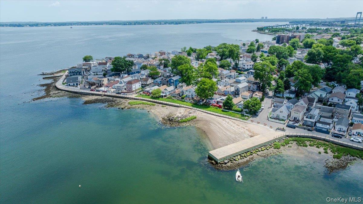 47D Edgewater Park, Unit 47D photo 26