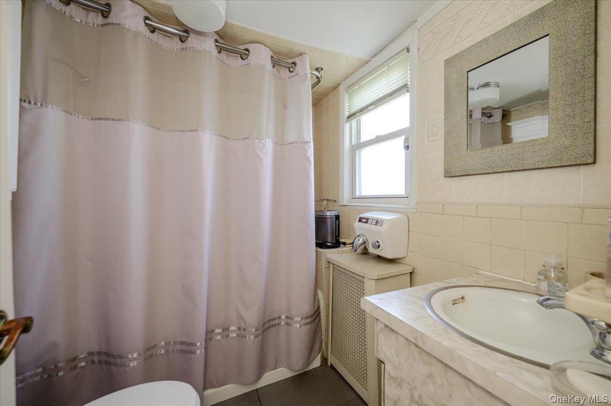 47D Edgewater Park, Unit 47D photo 9