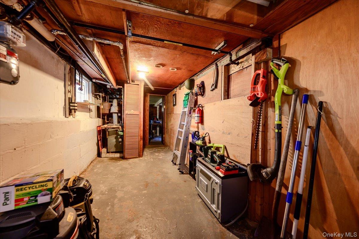 47D Edgewater Park, Unit 47D photo 12