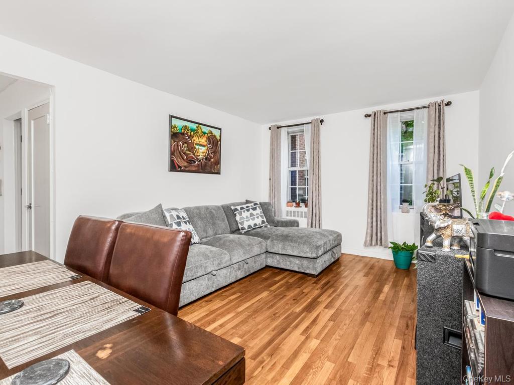 780 Bronx River Road, Unit A16 photo 2