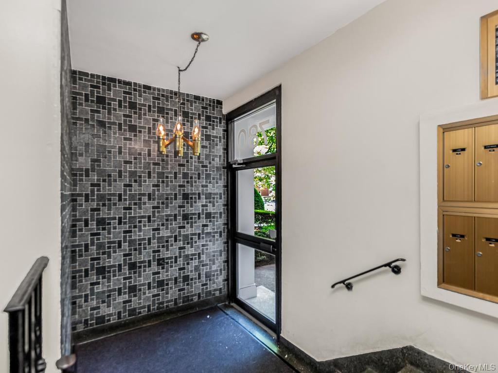 780 Bronx River Road, Unit A16 photo 17