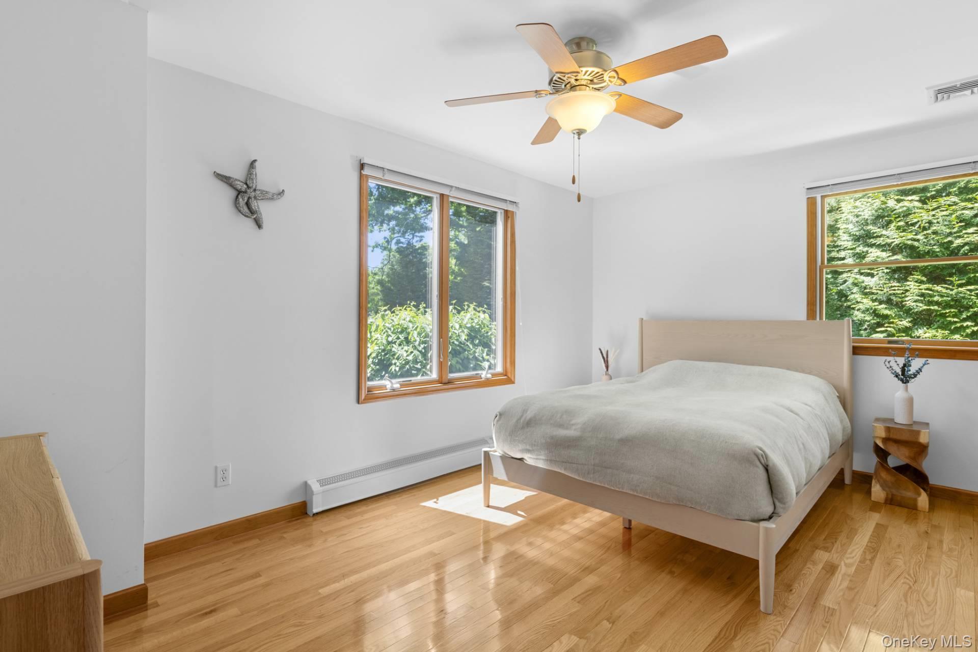 340 N Magee Street – For Rent photo 16