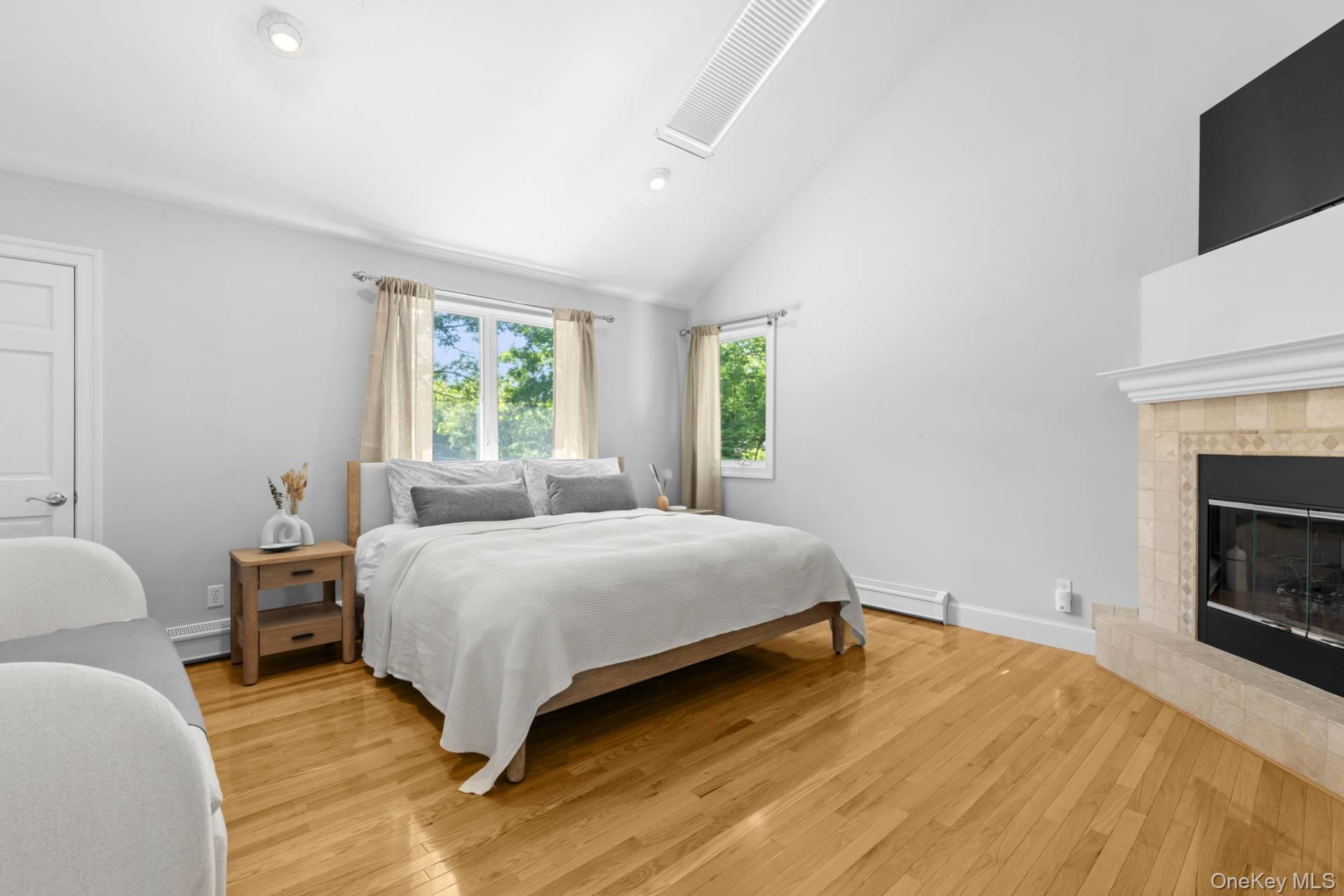340 N Magee Street – For Rent photo 13