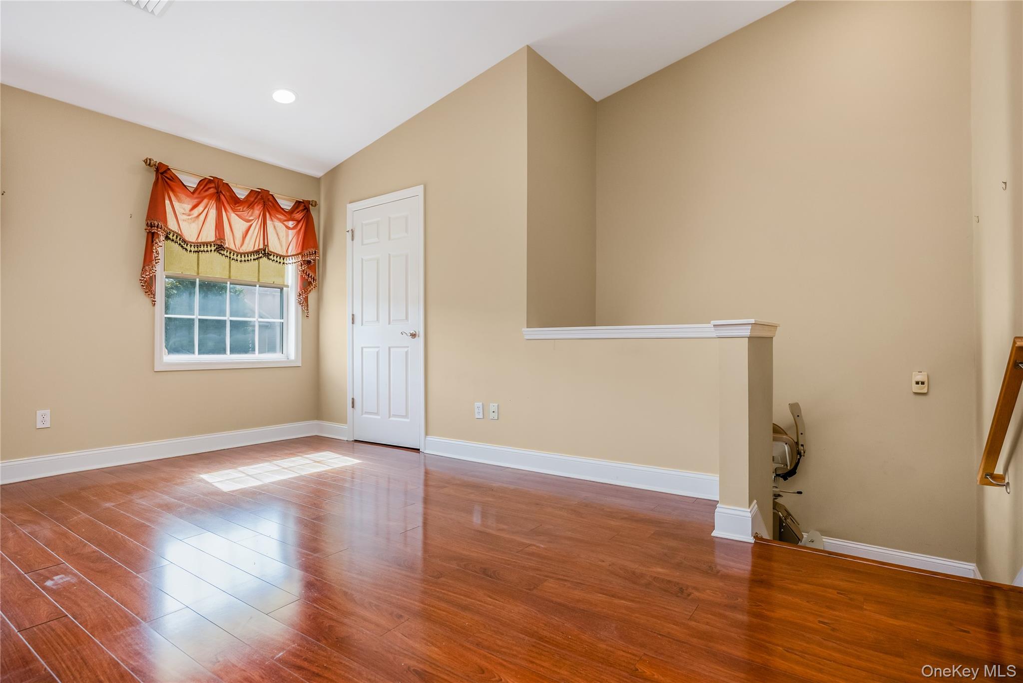 1132 Willow Lane – For Sale photo 7