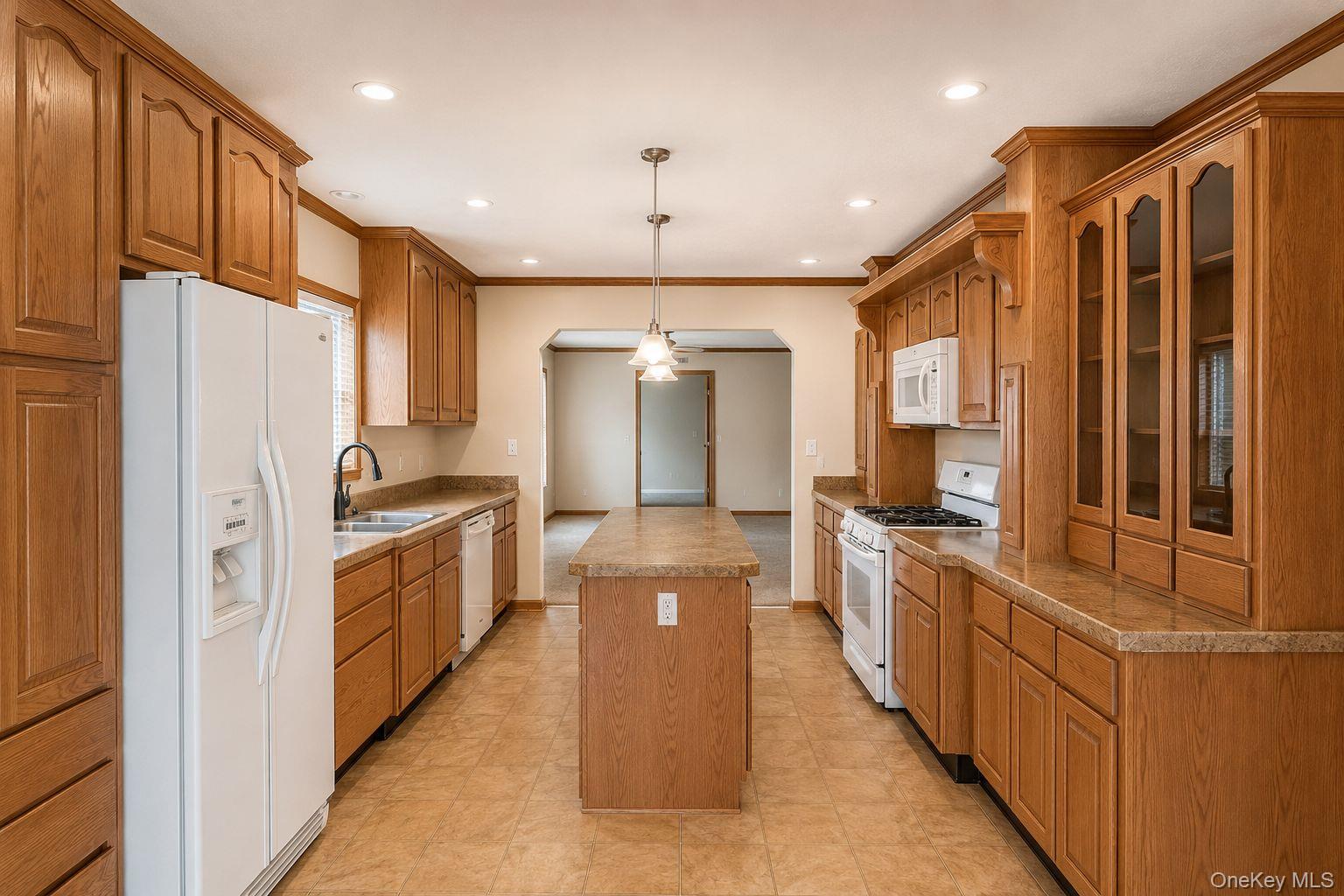 18 forsythia Drive – For Sale photo 3