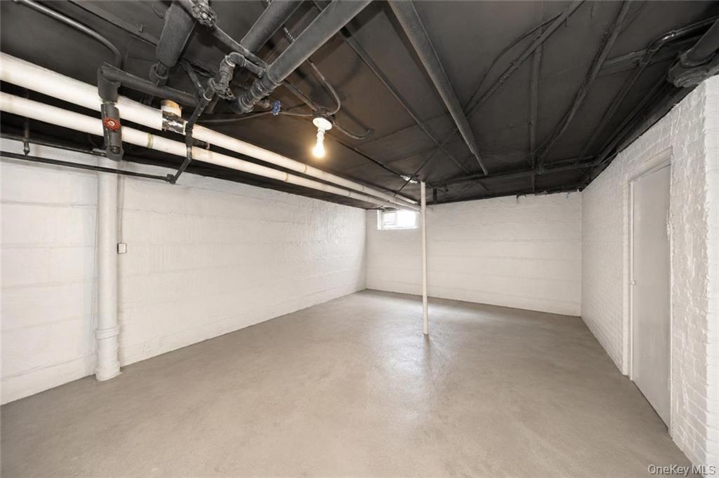 2348 82nd Street – For Sale photo 16