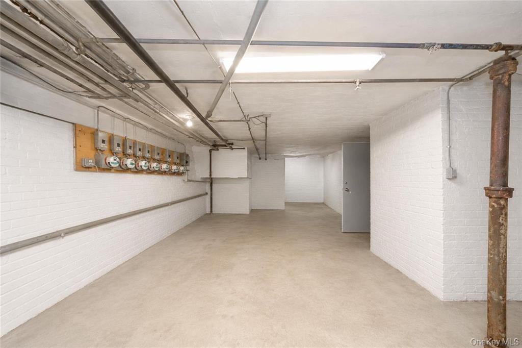 2348 82nd Street – For Sale photo 17
