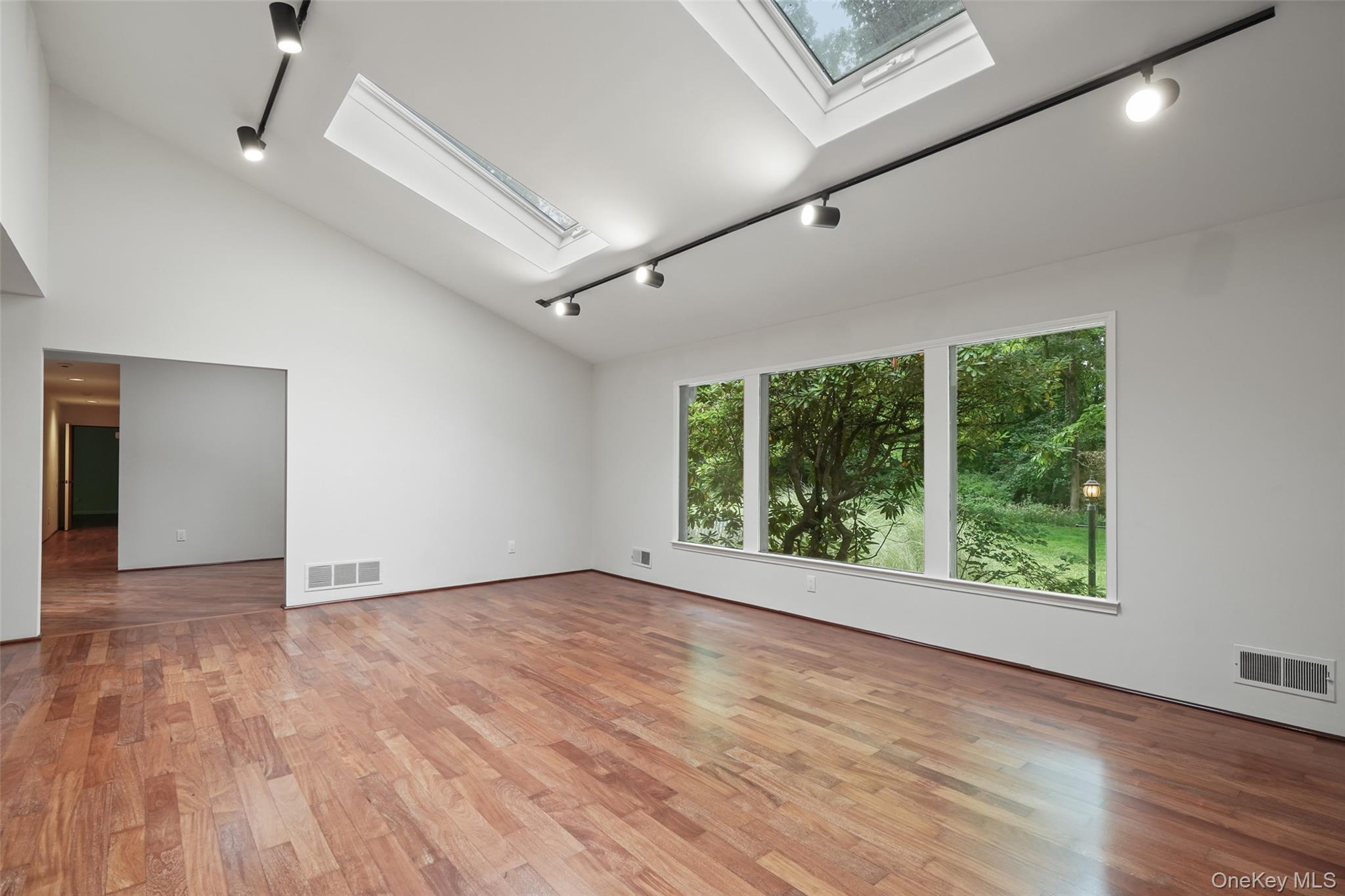 60 Cherry Street – For Sale photo 7