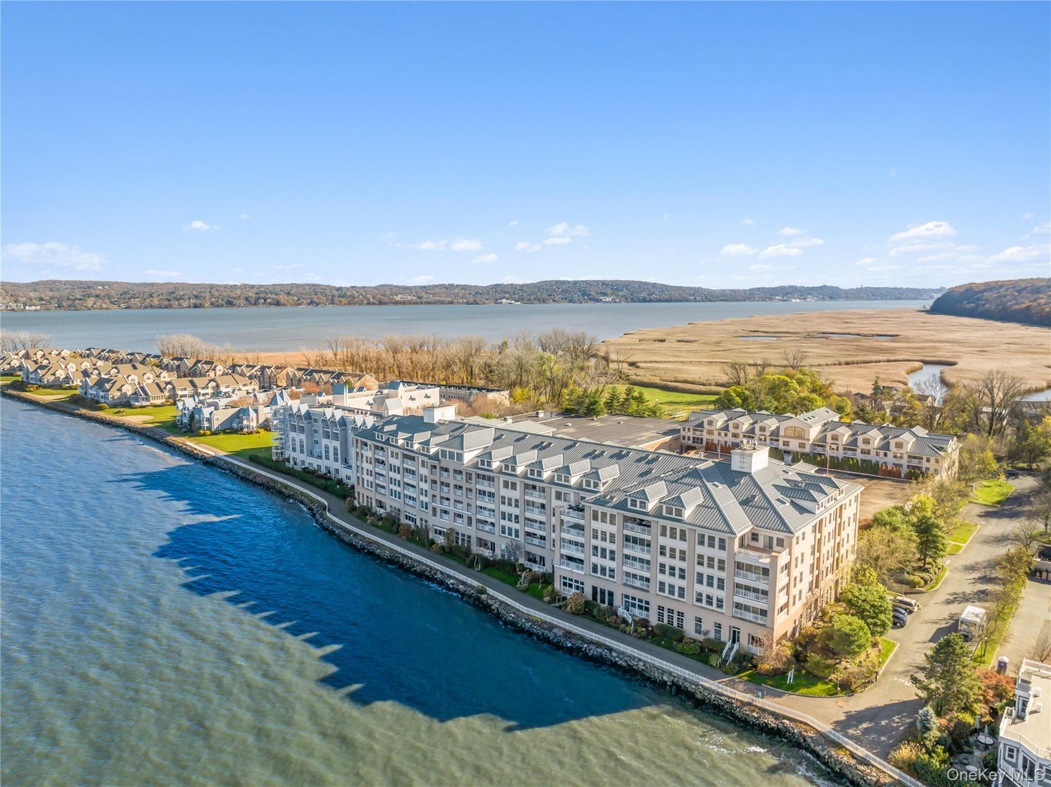 401 Harbor Cove – For Sale